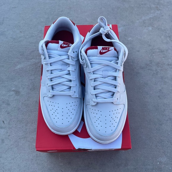 Nike Dunk Low Varsity Grey Varsity Red - Picture 2 of 7